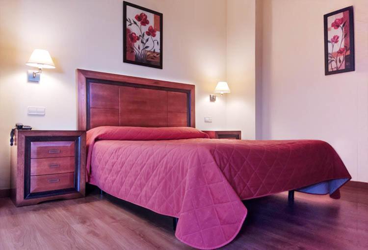 Hostal Plaza Mayor Torrejón de Ardoz Exteriér fotografie